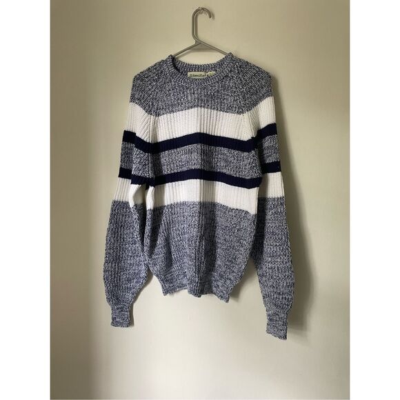 New Without Tag St. John’s Bay Navy and White Chunky Knit Crew Neck Sweater Wome - Picture 1 of 4